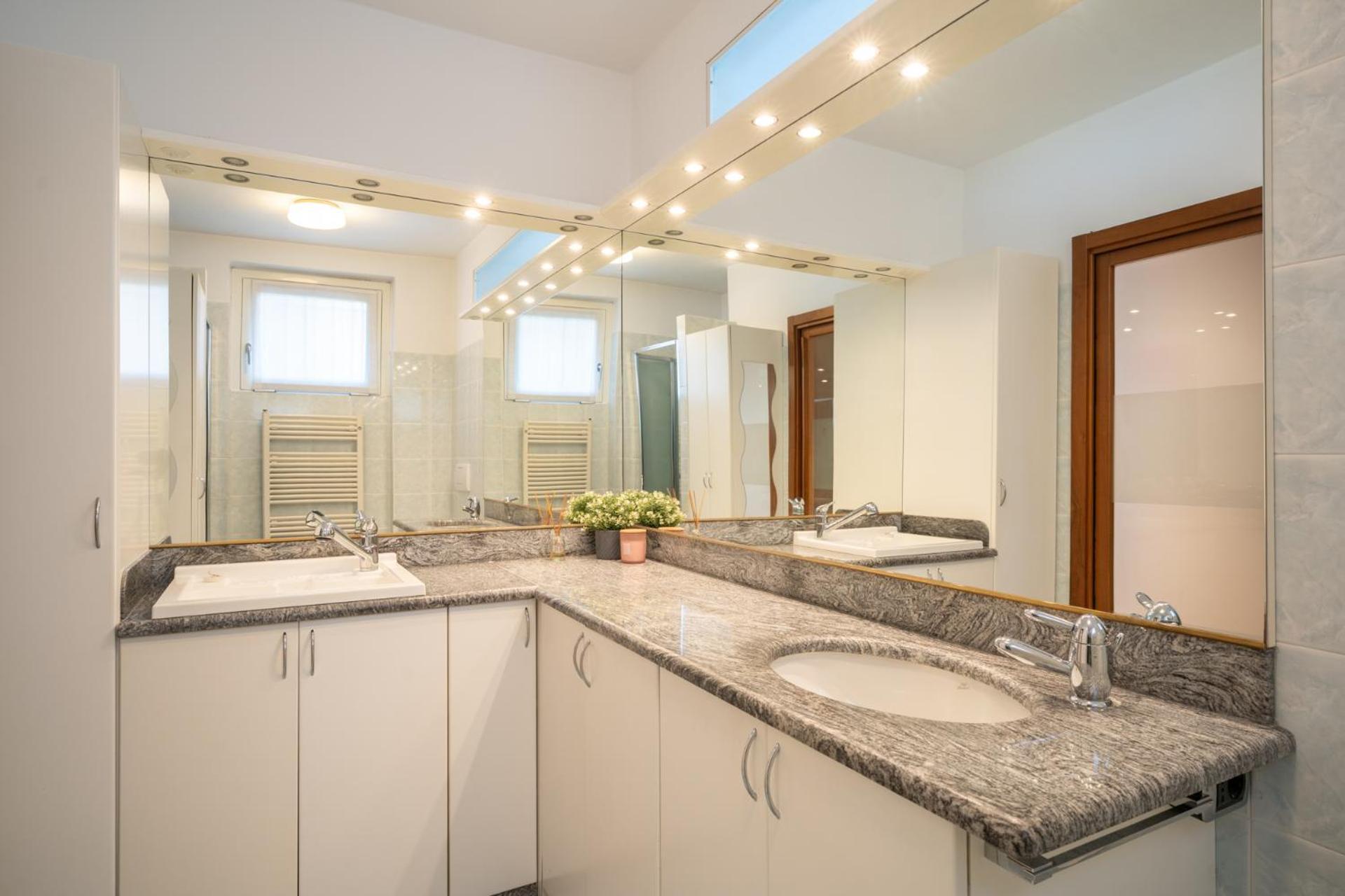 Como Lake - Apartment In Residence 5 Minutes From Lecco Center Galbiate Extérieur photo